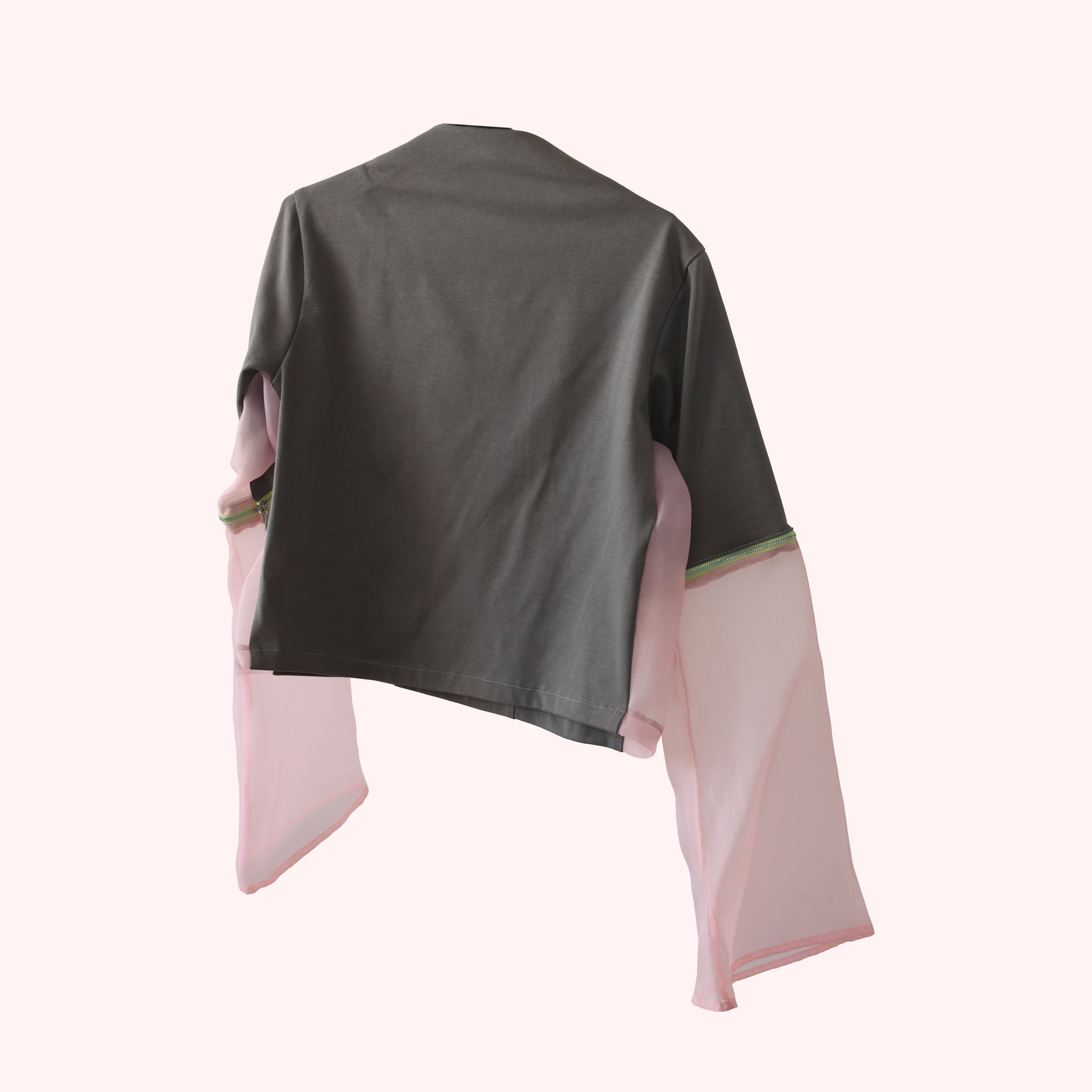 JUMPER WITH DETACHABLE SLEEVES